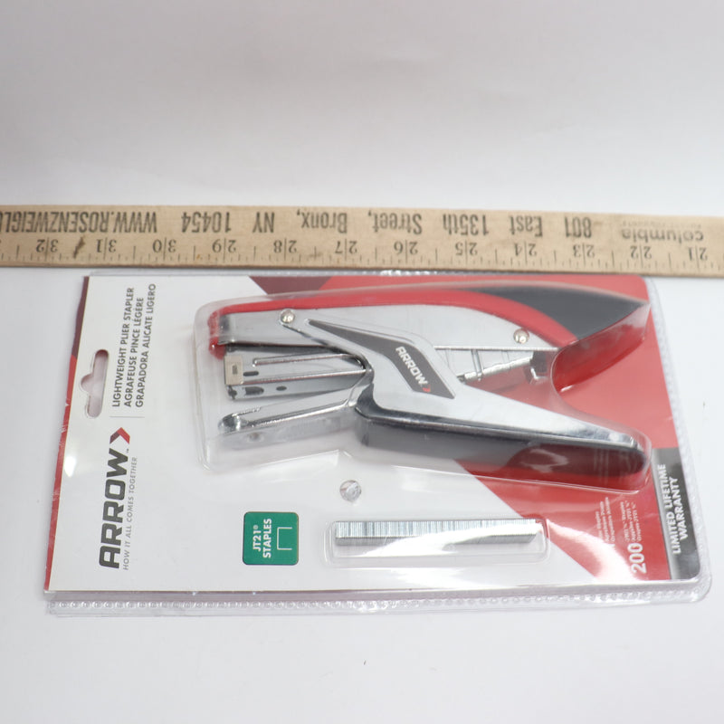 Arrow Lightweight Handheld Plier Stapler With 200 Staples 1/4" P21