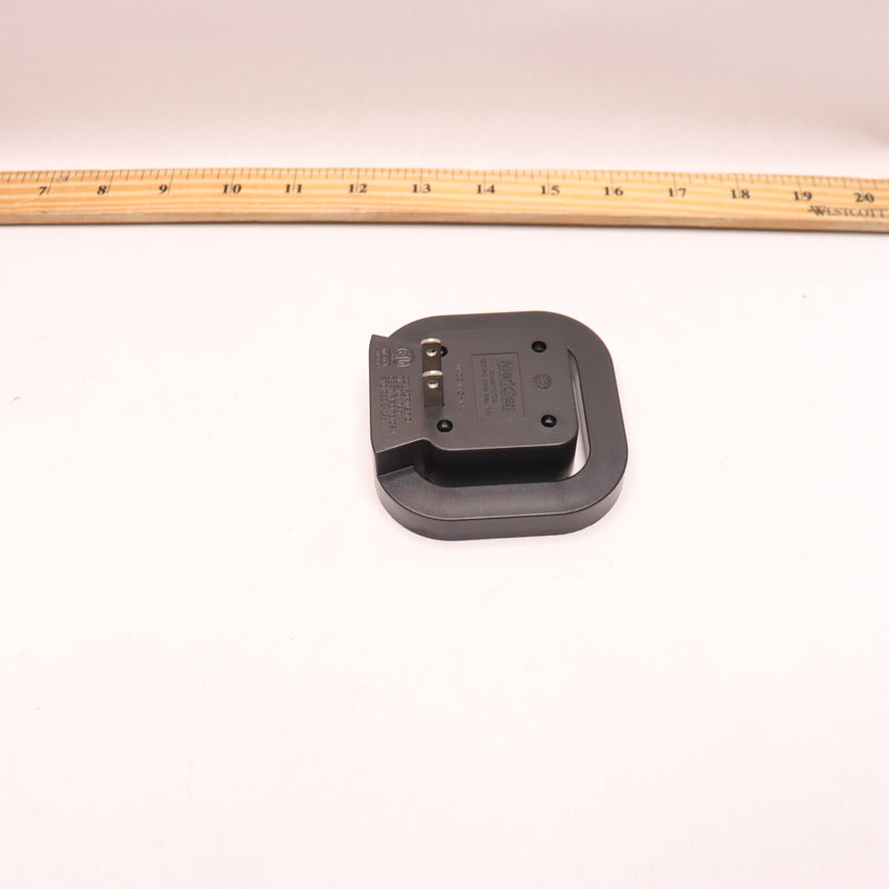 LED Technology Plug-In Indoor Square Motion Sensor Automatic Dusk to Dawn Light