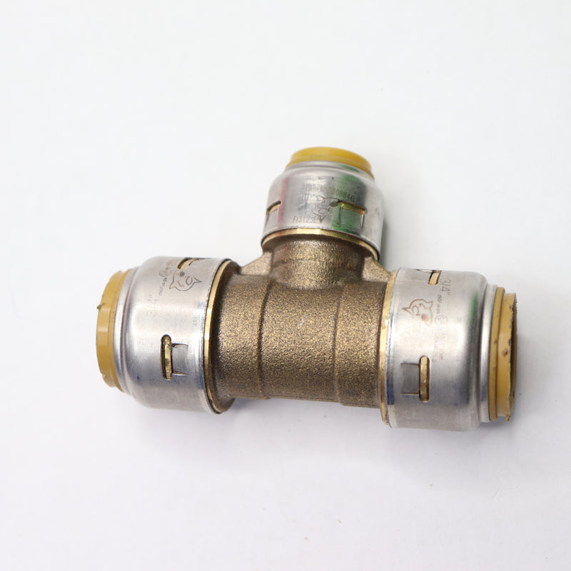 SharkBite Reducing Tee Push To Connect Brass 3/4" x 3/4" x 1/2" UR412A