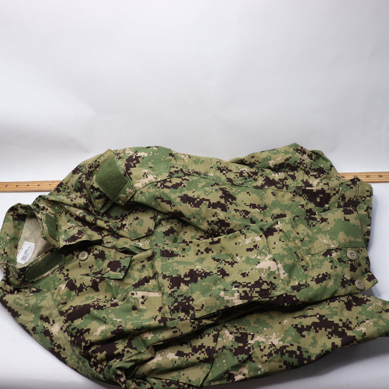 Navy Uniform Type III Blouse Green Camouflage Small 8405-01-574-0280
