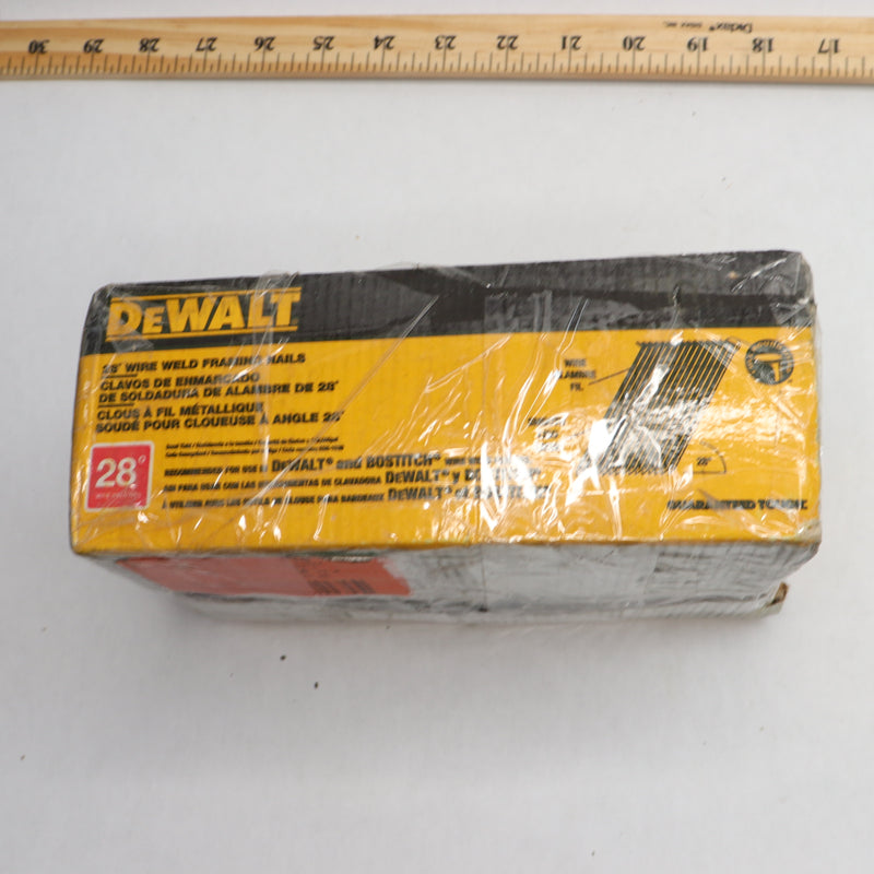 Dewalt Offset Round Head Diamond Point Shank Framing Nail 2 1/2" DWS8DRG-FH