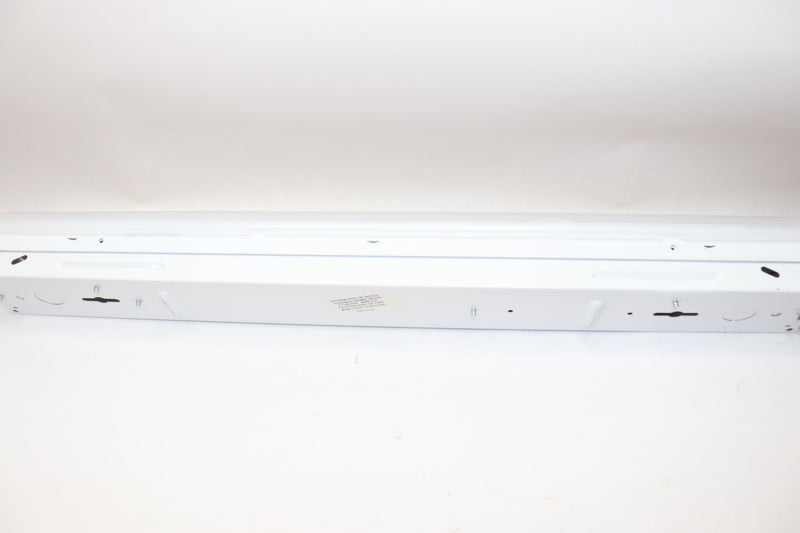 Hubbell Columbia Lighting MultiPurpose Linear LED Light - Damaged / Scratched