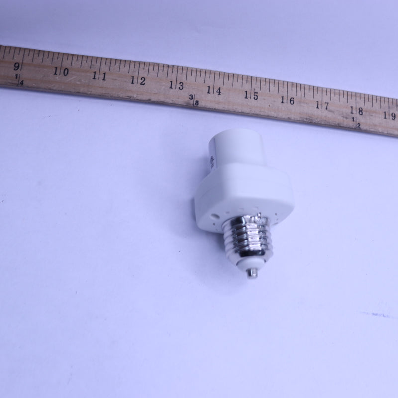 Woods 2-5-8 Hour Photocell Control Light Socket Timer White MH-406