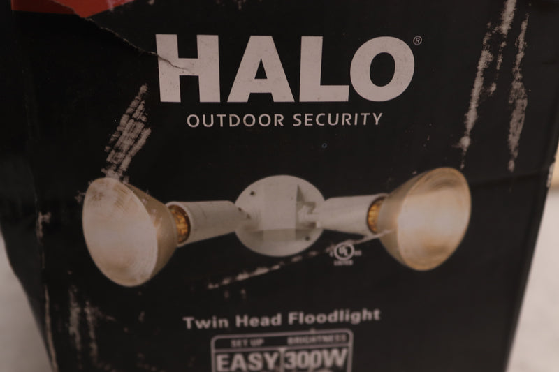 Halo Twin Head PAR Floodlight Plastic White 150W 120/130V PWT250WH