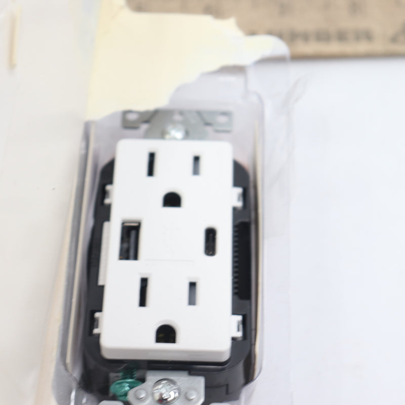 Leviton Decora Duplex Receptacle Outlet USB Charger White 15A/125V T5633-BW