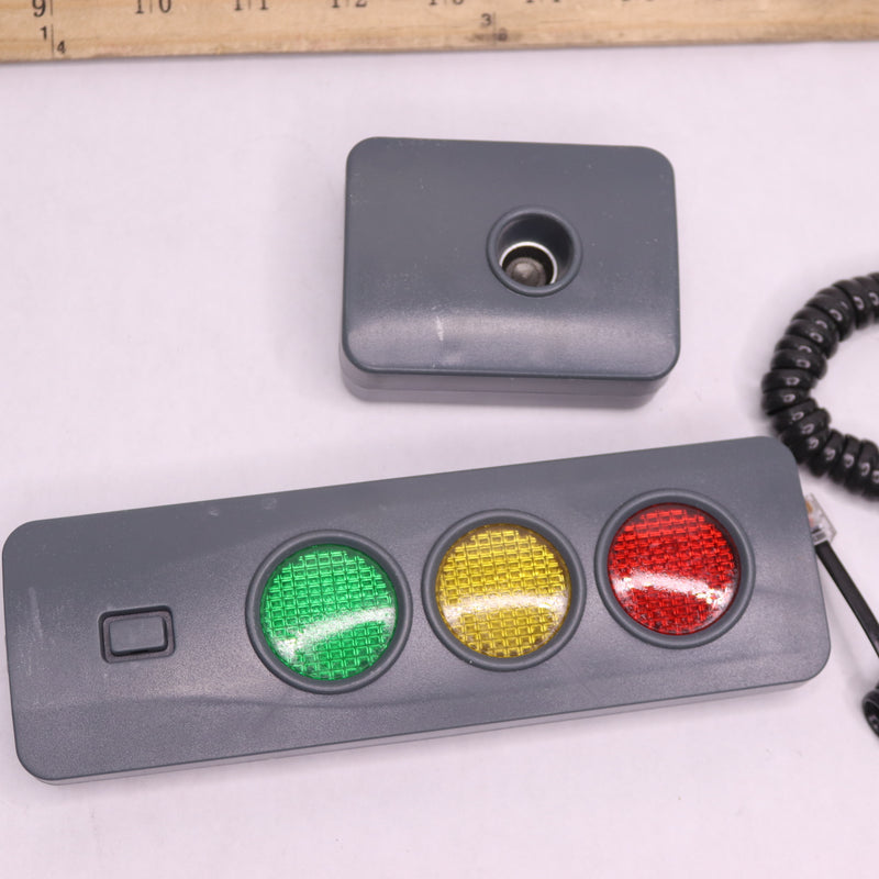 Wall Mounted Garage Parking Sensor with Three Colors Traffic Light
