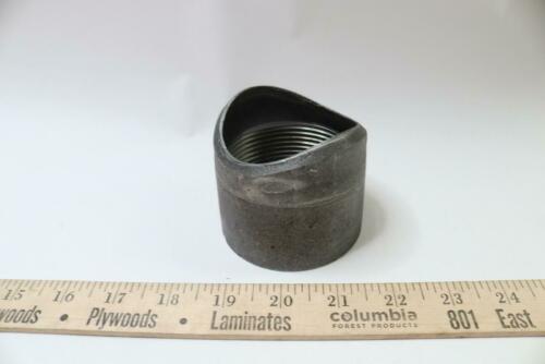 Anvil Threaded Weld Outlet Class 3 2-1/2&quot; x 3&quot;