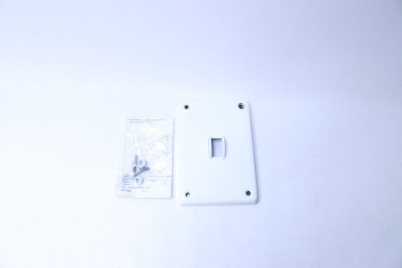 Hubbell 1-Gang Toggle Switch Plate White SWP1