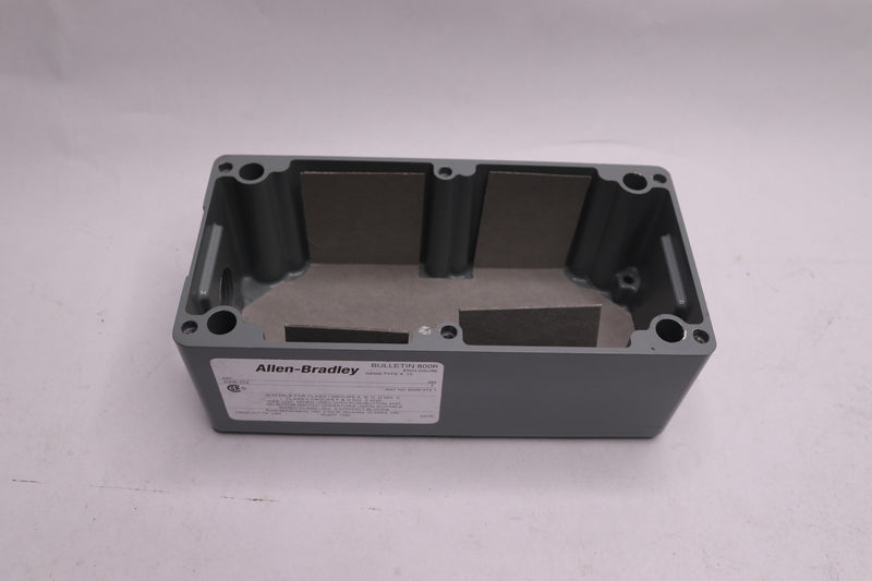 Allen-Bradley Push Button Enclosure 800R-3TZ - What's Shown Only