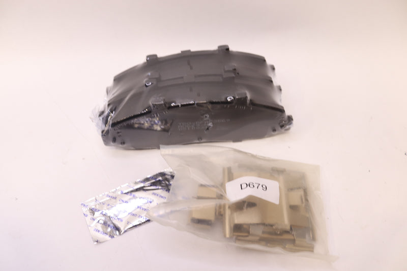 TRQ Semi-Metallic Disc Brake Pad Set Kit - 1ABPS03023