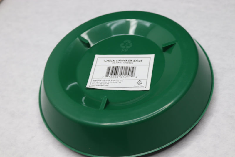 Manna Pro Screw-On Chick Fount Base Waterer Green 1-Qt. 235280