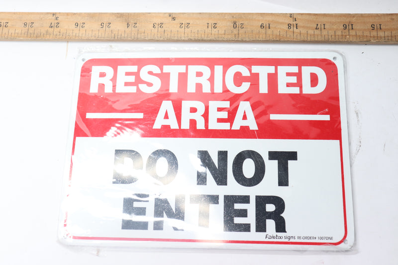 Faittoo Restricted Area Sign Do Not Enter Sign Metal 10" x 7" 1007DNE