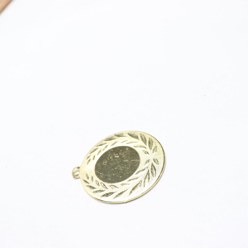 Antiqued Weave Insert Holder Medal Gold 2" 147300F