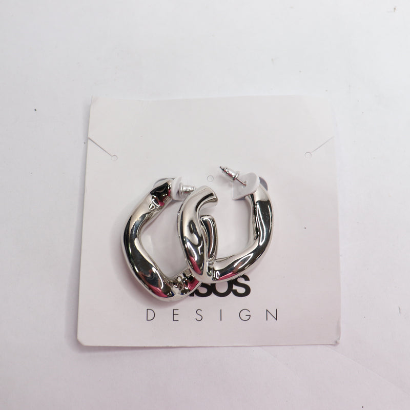 ASOS DESIGN Hoop Earrings with Large Twist Link Design in Silver Tone 5000292843