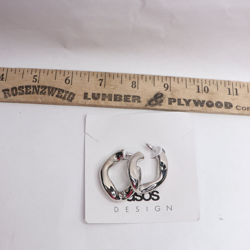 ASOS DESIGN Hoop Earrings with Large Twist Link Design in Silver Tone 5000292843
