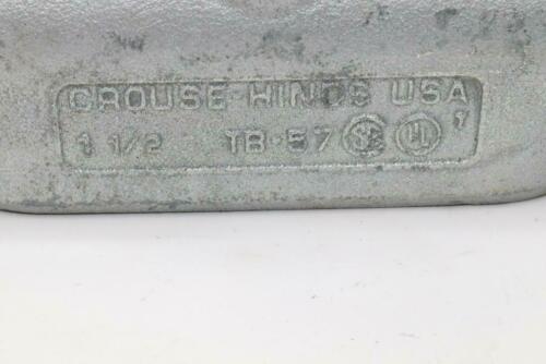 Cooper Crouse-Hinds Conduit Body Iron 1-1/2" NPT TB-57