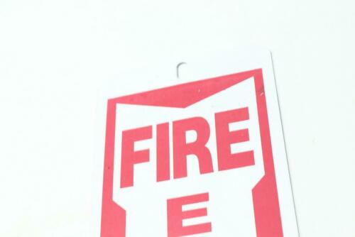 Everbilt Fire Extinguisher Sign 4" x 18" 31494