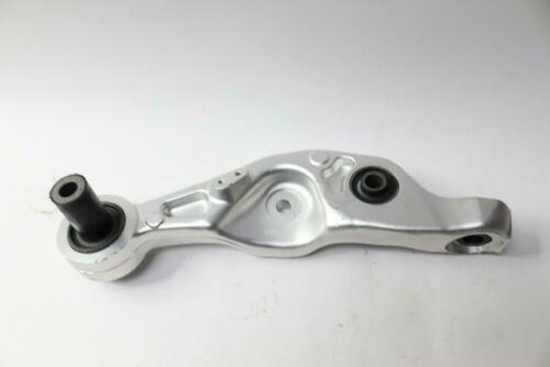 TRQ Front Passenger Side Control Arm  1ASLF00794