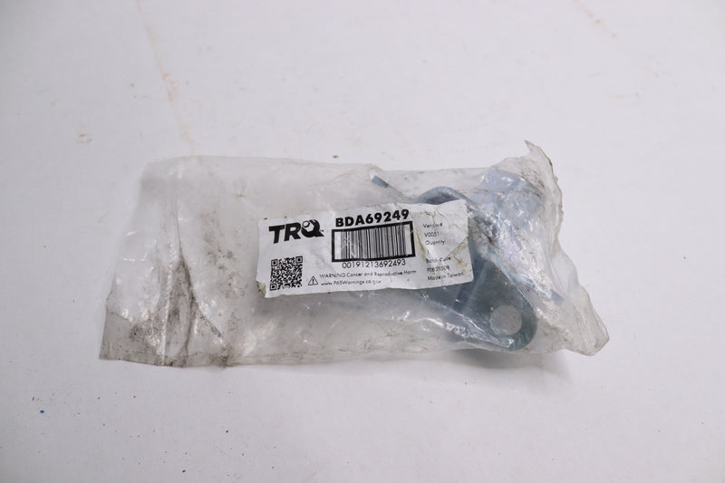 TRQ Body Tailgate Hinge BDA69249