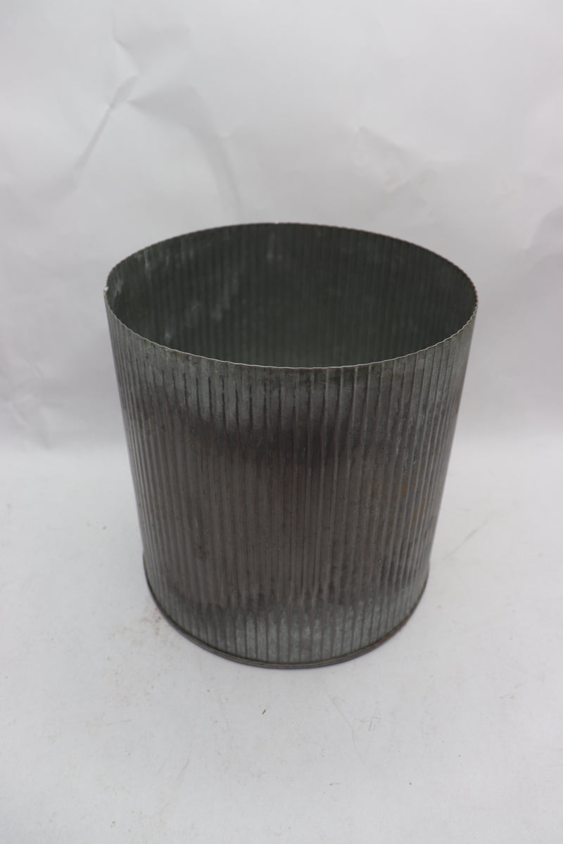 Accent Decor Norah Collection Vase Metal 6.75'' 74258.00