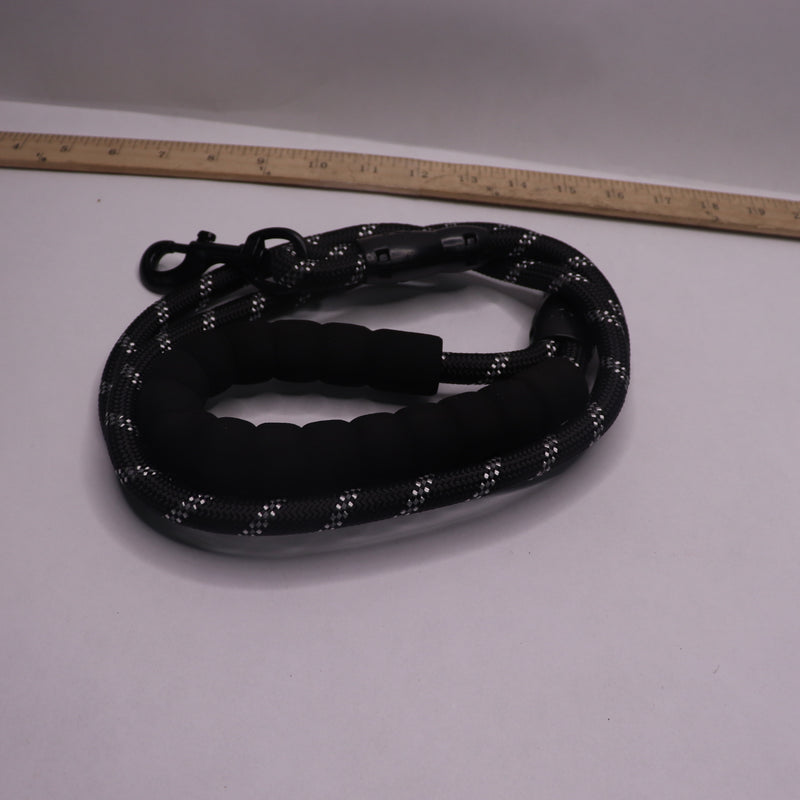 BAAPET Dog Leash w/ Comfortable Padded Handle & Highly Reflective Thread 5' 1/2"