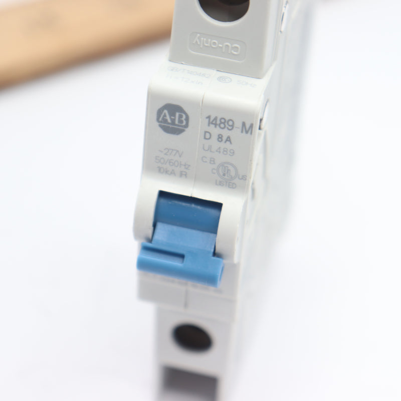 Allen-Bradley Miniature Circuit Breaker 1-Pole 240VAC 48VDC 8A 1489-M1D080